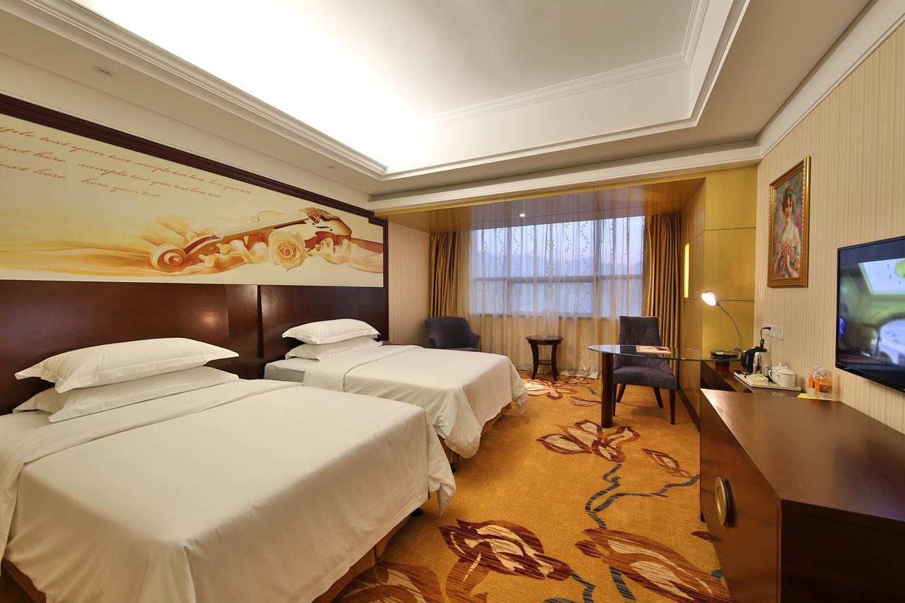 Vienna International Hotel Zhangjiajie Tianmen Mountain Exterior foto